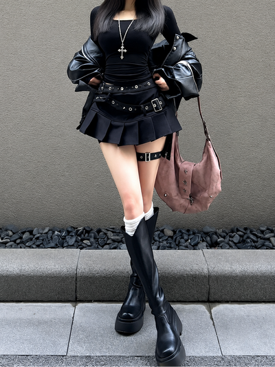 Rivet Belt Mini Skirt