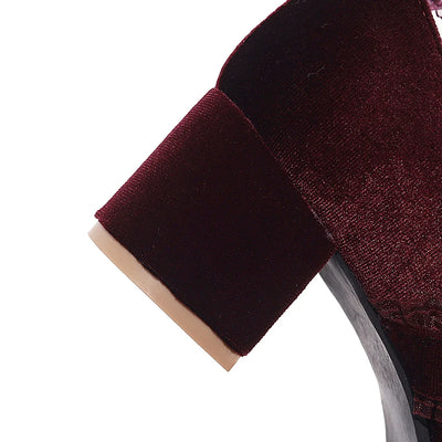Vampire’s Kiss Platform Heels