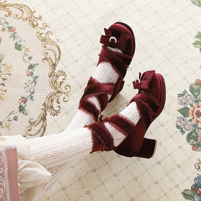 Vampire’s Kiss Platform Heels