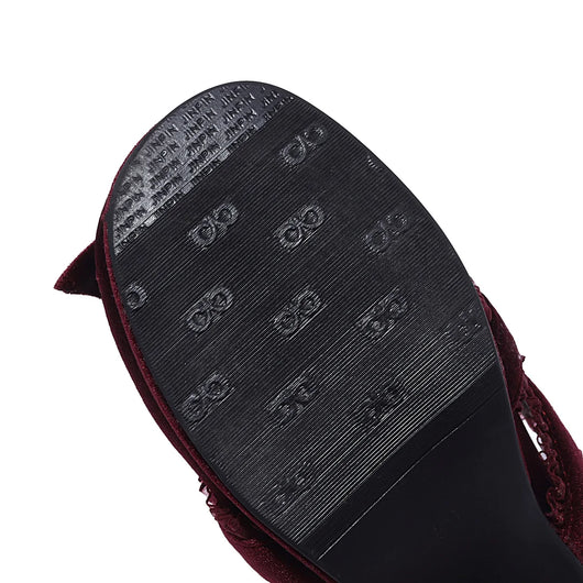 Vampire’s Kiss Platform Heels